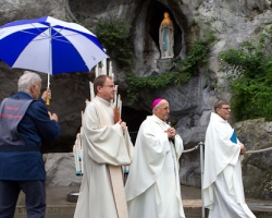 lourdes2011-0786