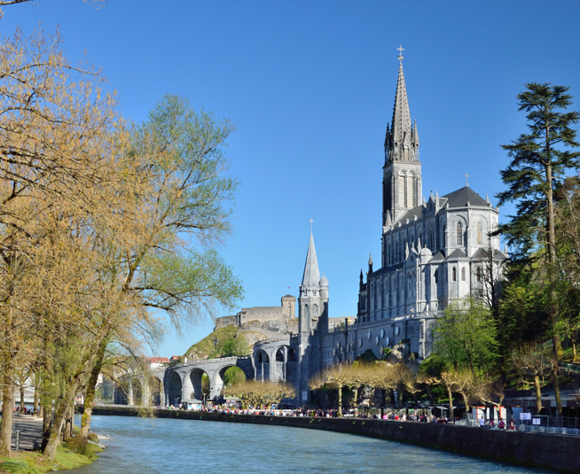 église-Notre-Dame-de-Lourdes