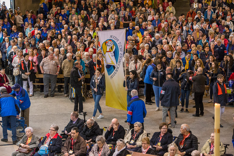 0220-lourdes2016-1054