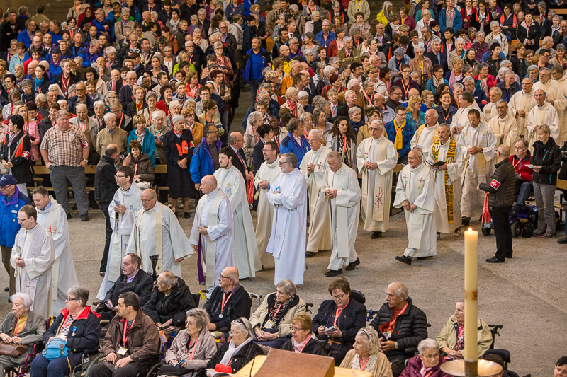 0240-lourdes2016-1057