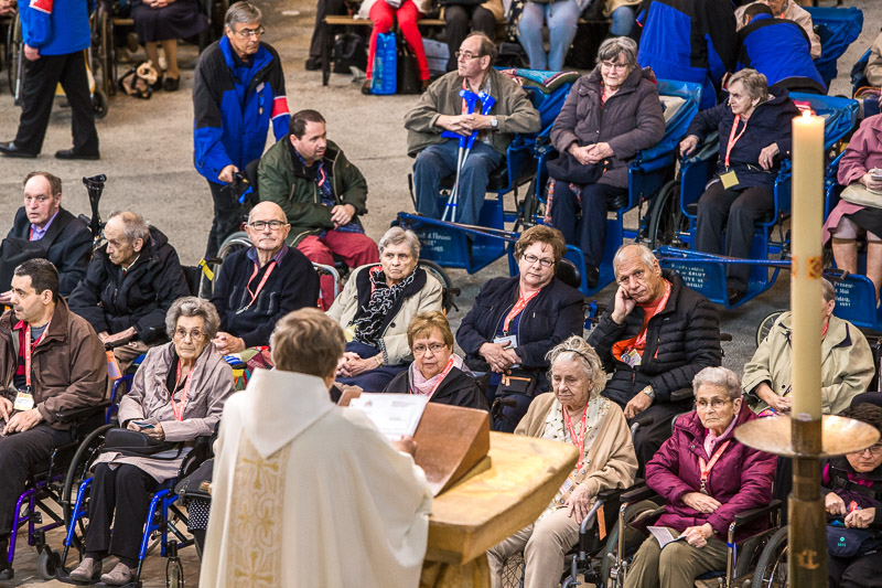 0300-lourdes2016-1077