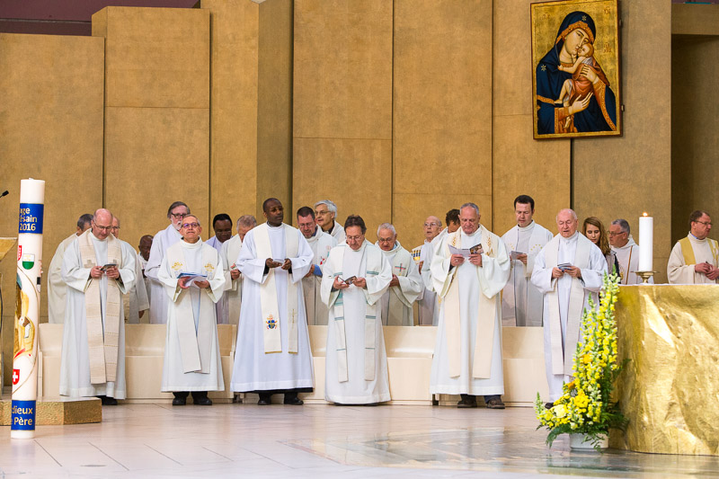 0360-lourdes2016-1110