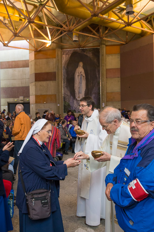 0440-lourdes2016-1155