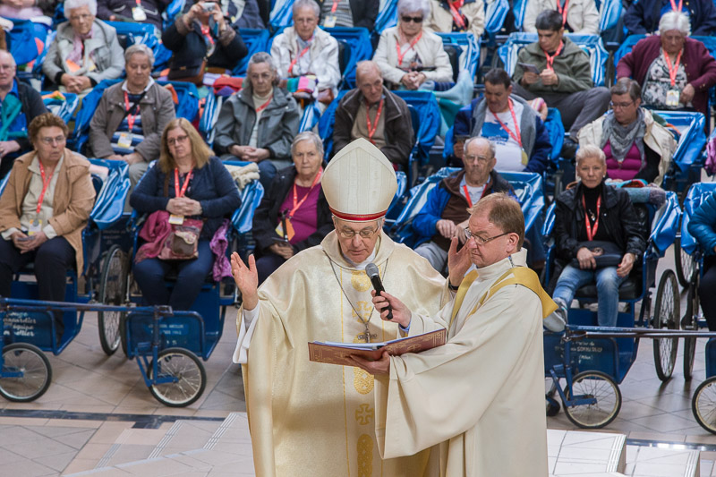 0450-lourdes2016-1163