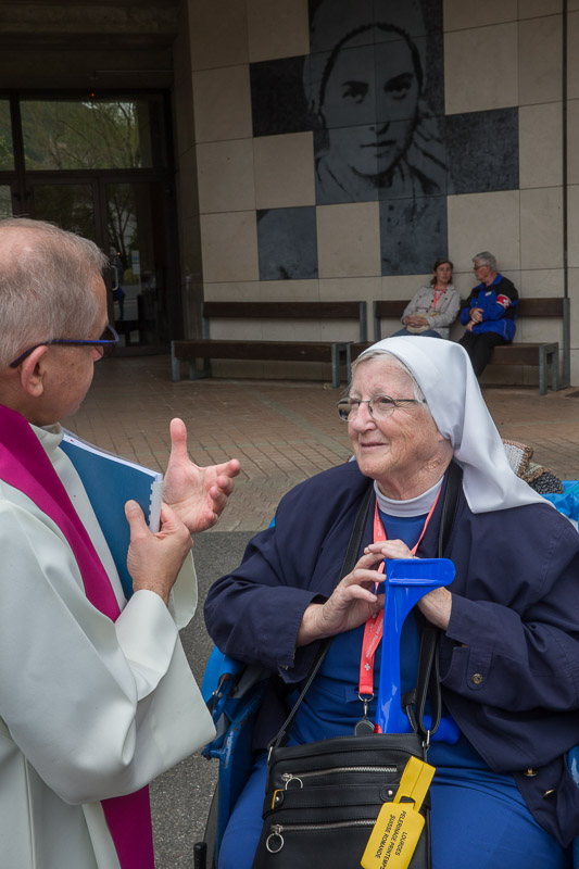 0930-lourdes2016-1393