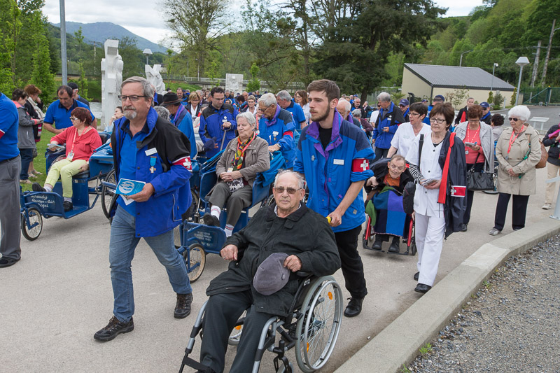 1010-lourdes2016-1427