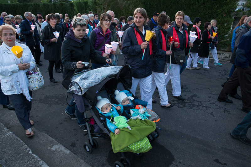 1430-lourdes2016-1730