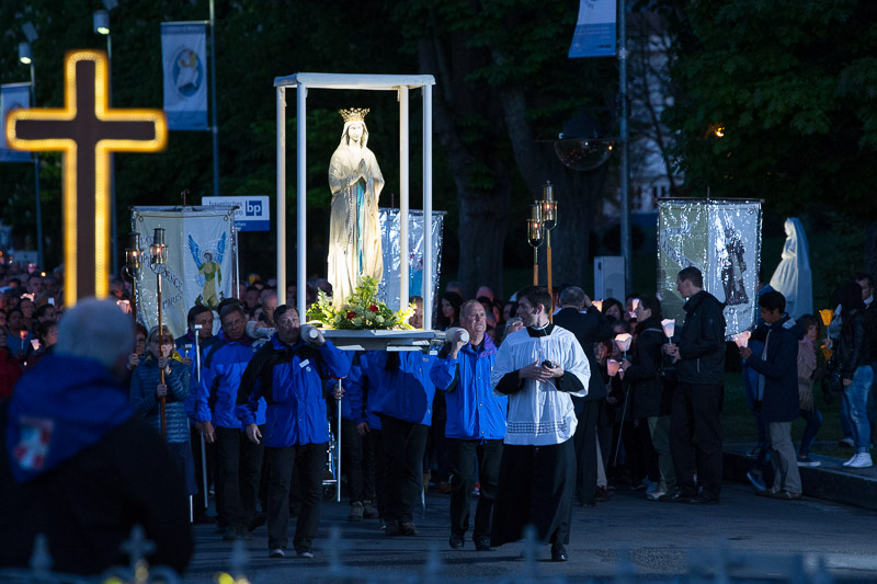 1470-lourdes2016-1748