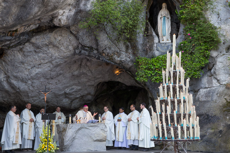 1690-lourdes2016-1899