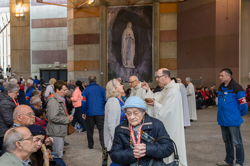 2250-lourdes2016-2244