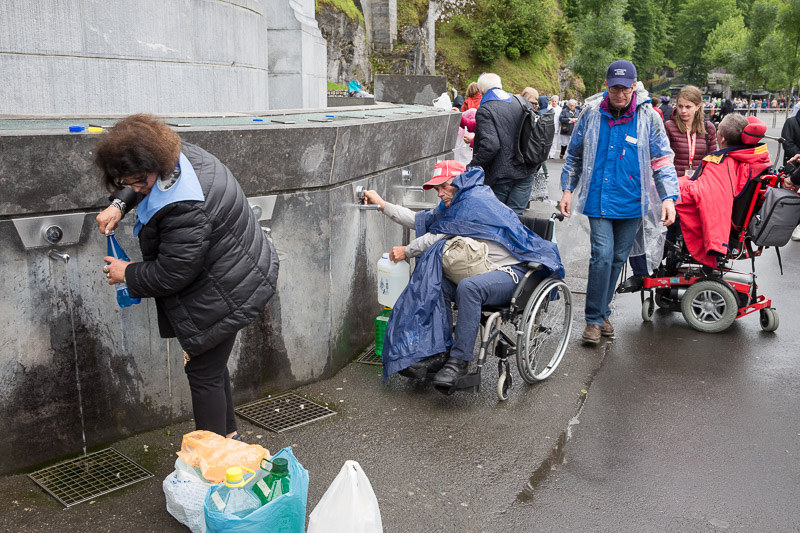 2280-lourdes2016-2258