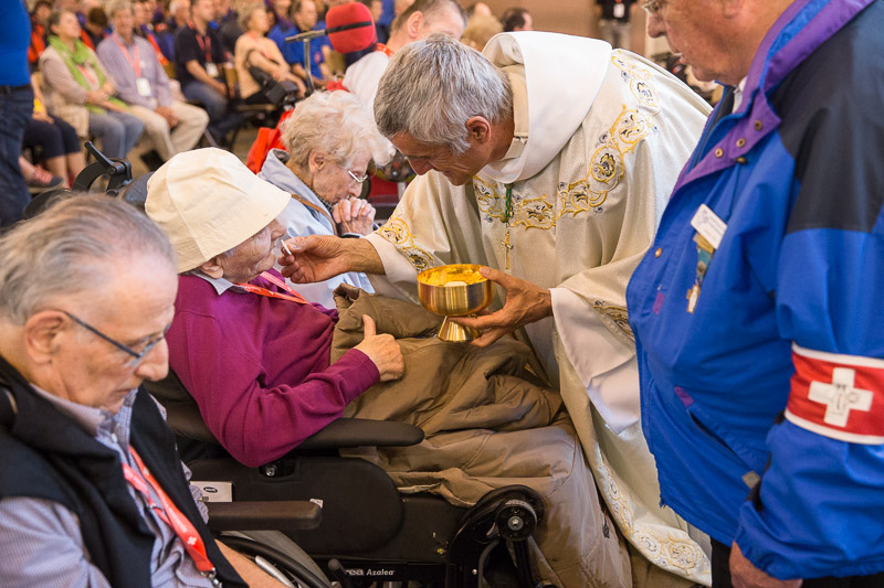 0270-lourdes2017-1207