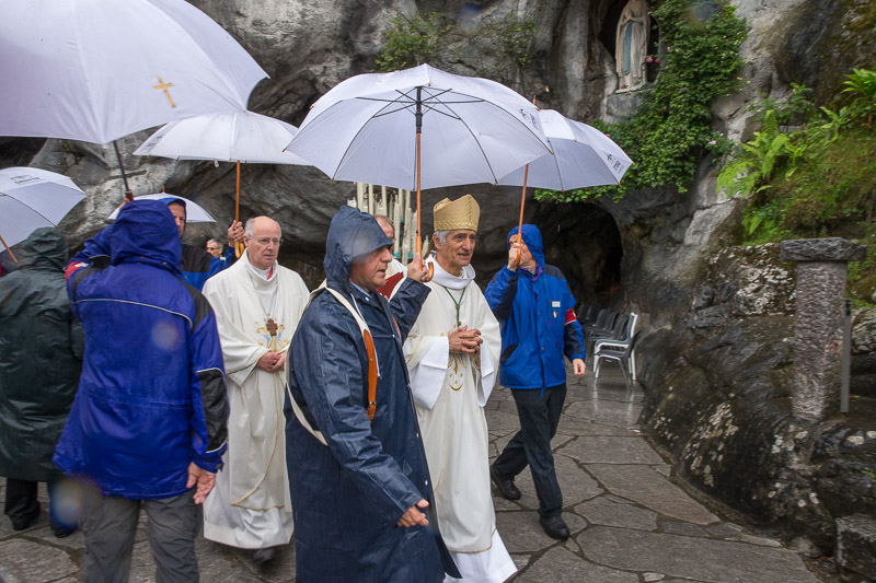 2180-lourdes2017-2012