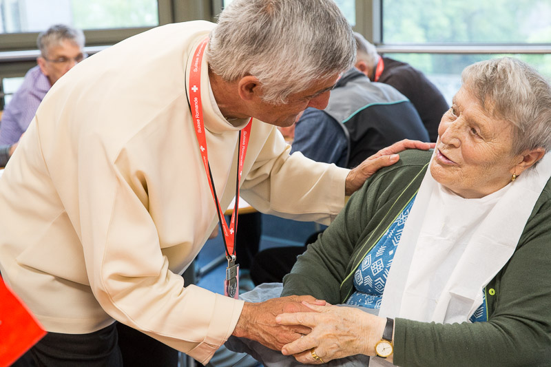 2220-lourdes2017-2033