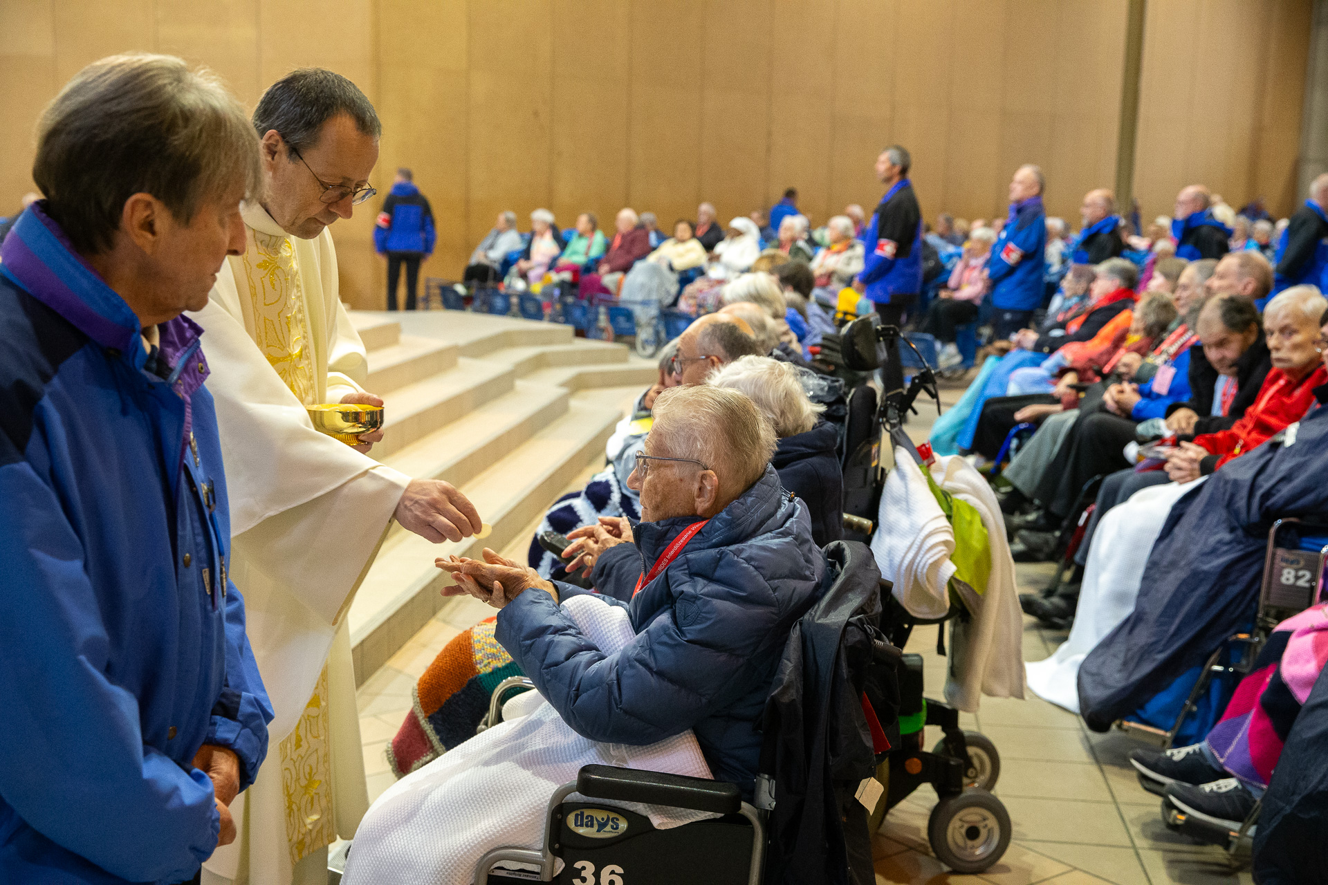 053-Lourdes 2025-3925