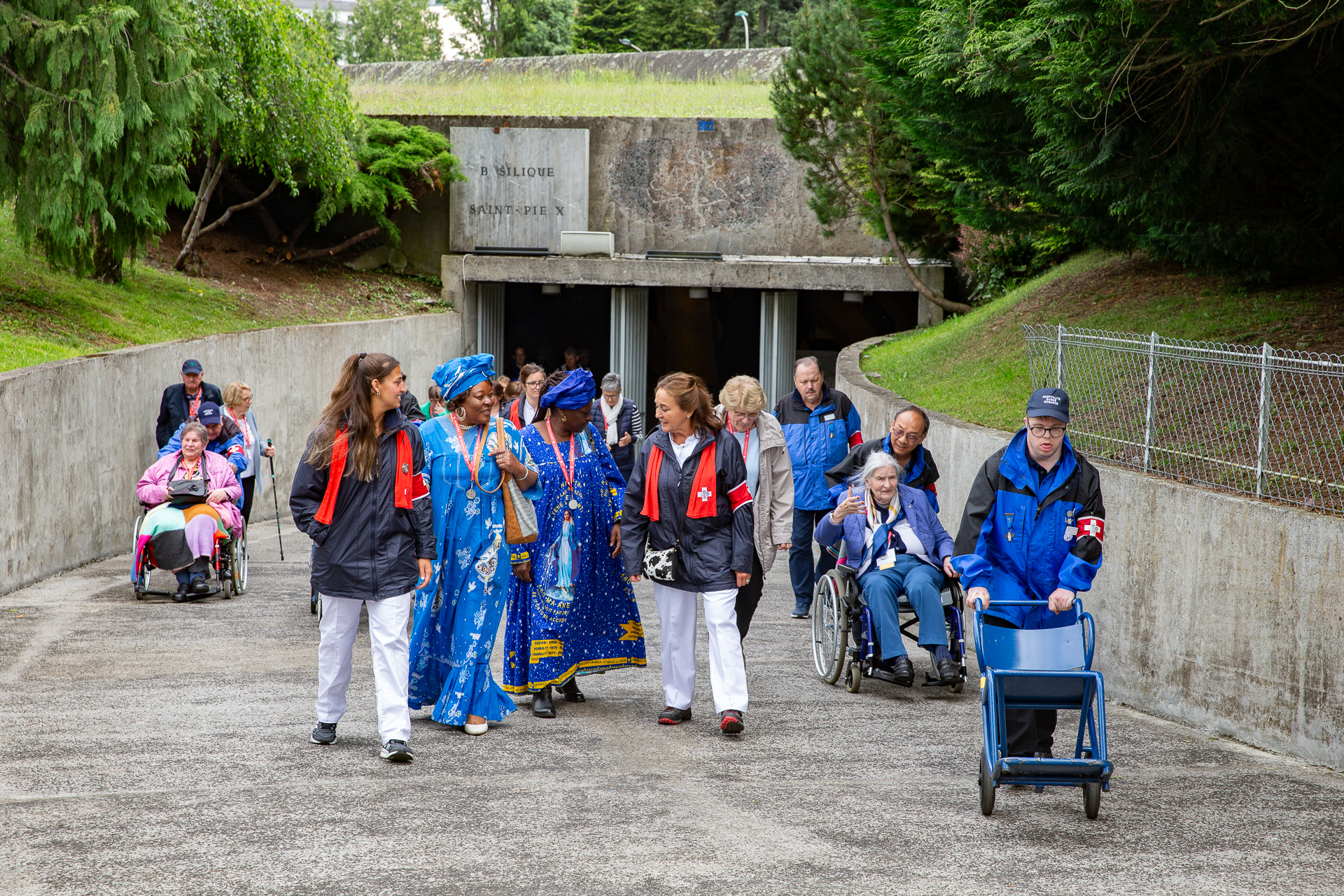 151-Lourdes 2025-4294