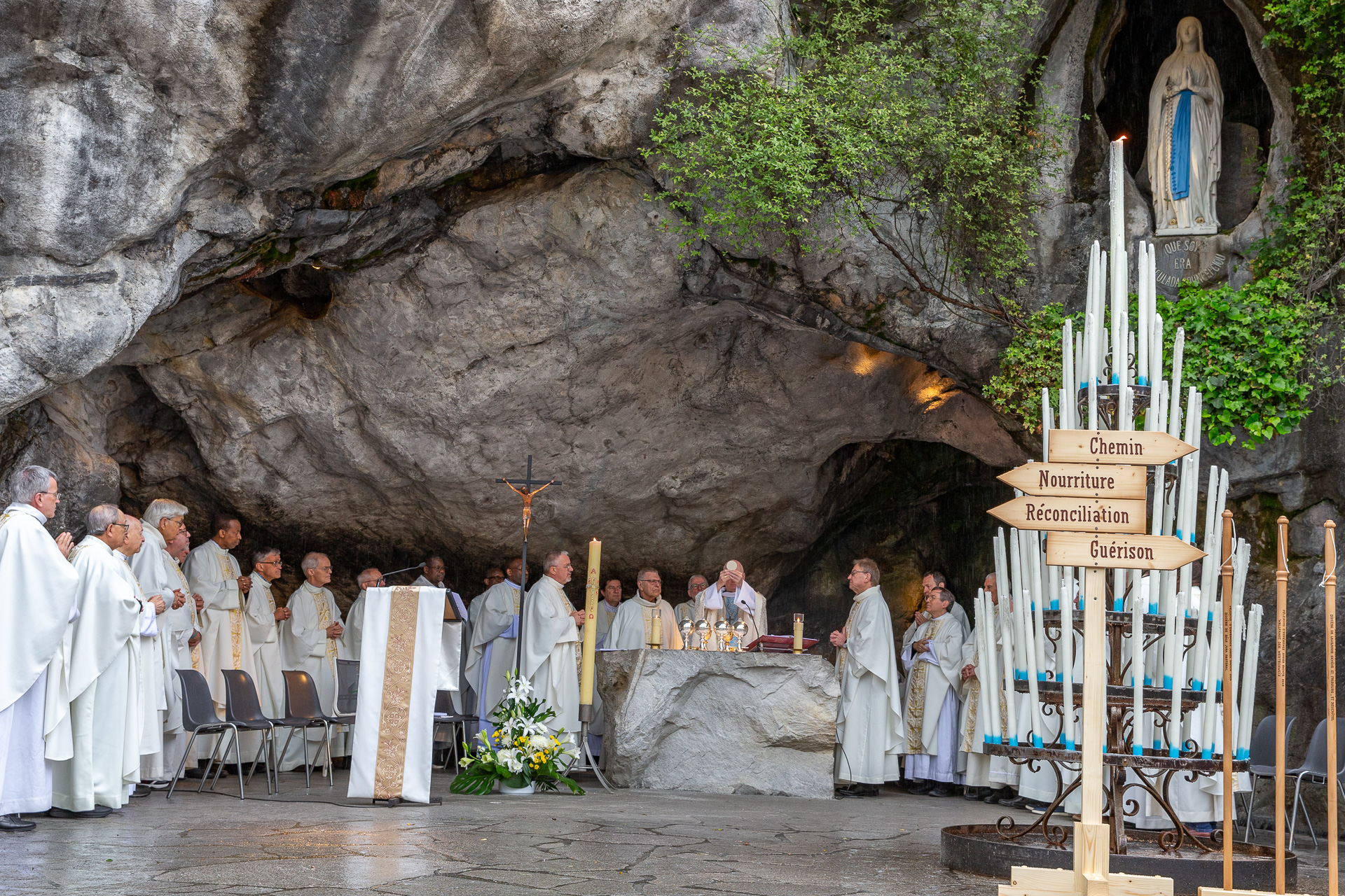 201-Lourdes 2025-4452