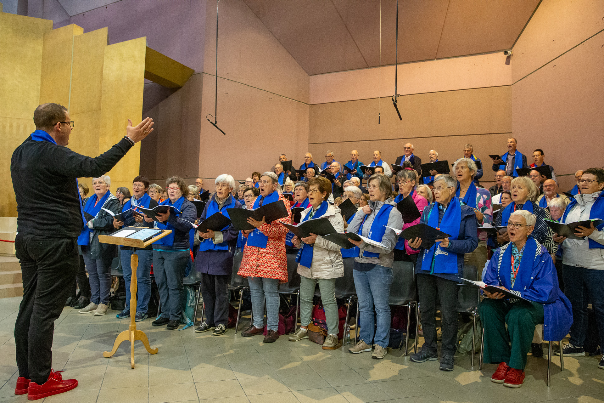 242-Lourdes 2025-4633